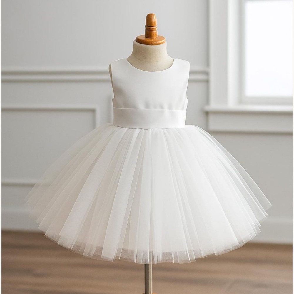 3-6m white flower girl dress